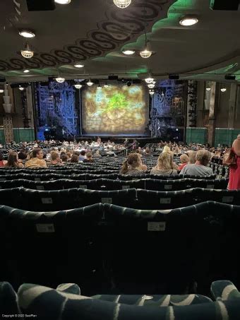 Apollo Victoria Theatre, section Stalls, row L, seat 26 .